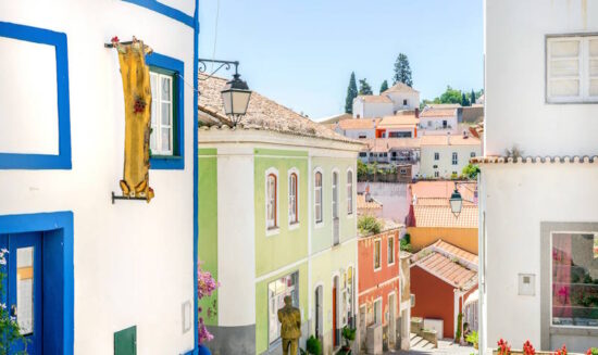 Monchique in der Algarve: Ein Dorf zwischen Bergen und Meer
